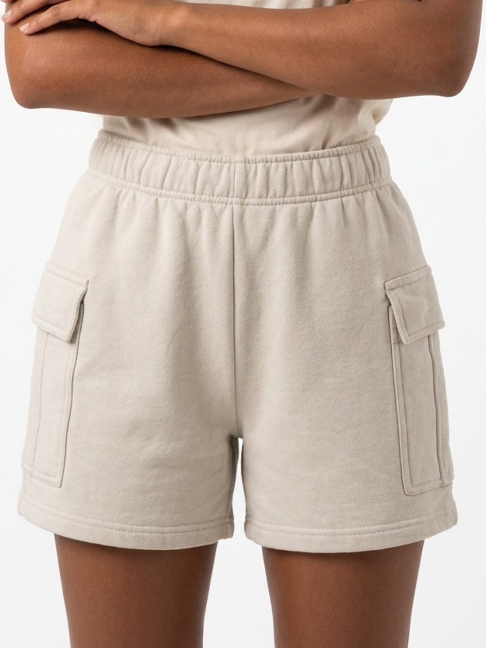 TNA | ARITZIA Sweatfleece Cozy Fleece Beige Cargo Shorts Women’s Size Small